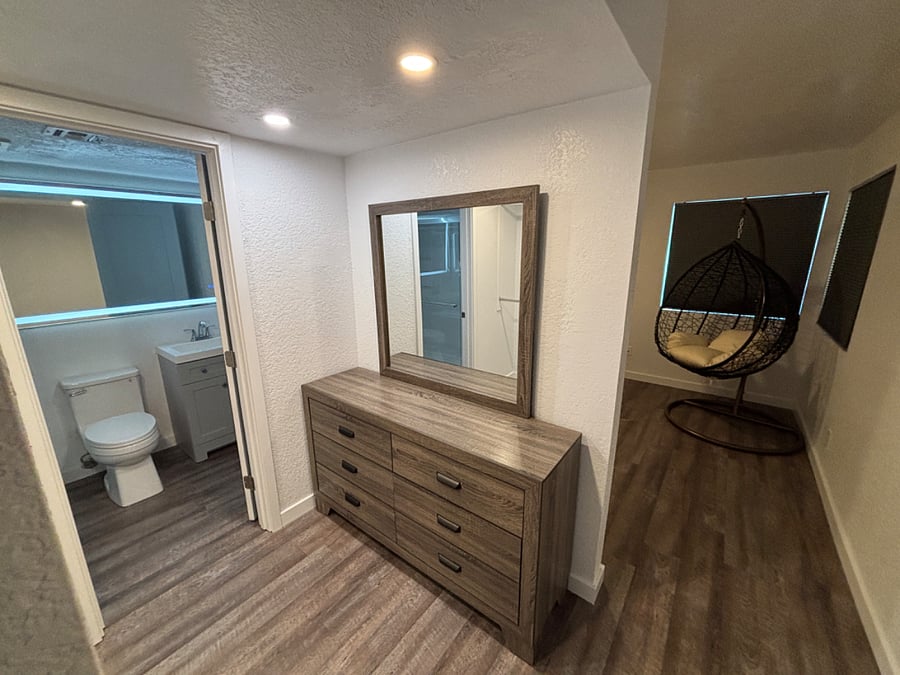 Primary bedroom has ensuite bath.