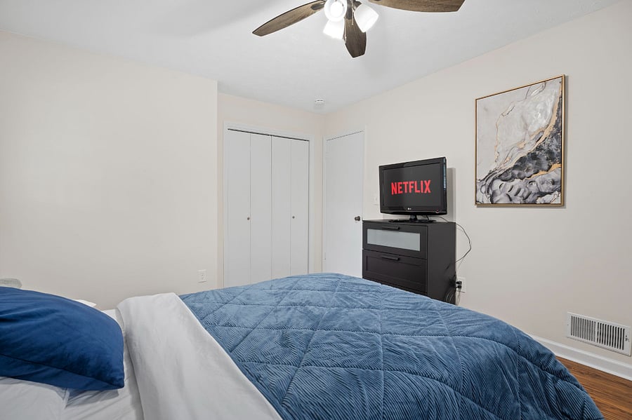 Furnished Finder property 887634_1 photo 18