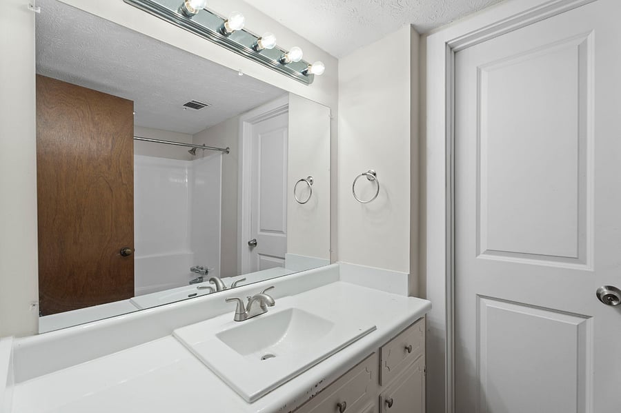 Furnished Finder property 887634_1 photo 25