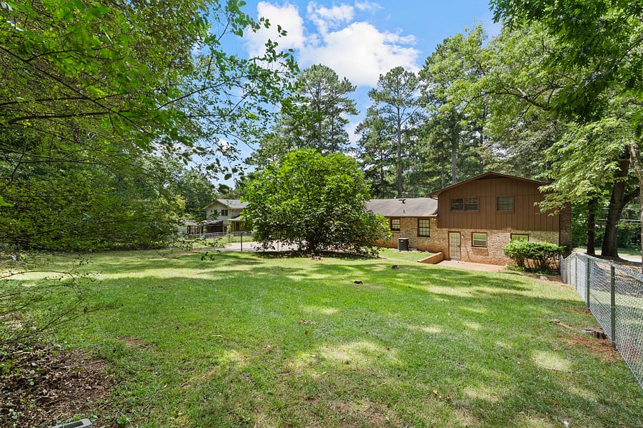 Furnished Finder property 887634_1 photo 32