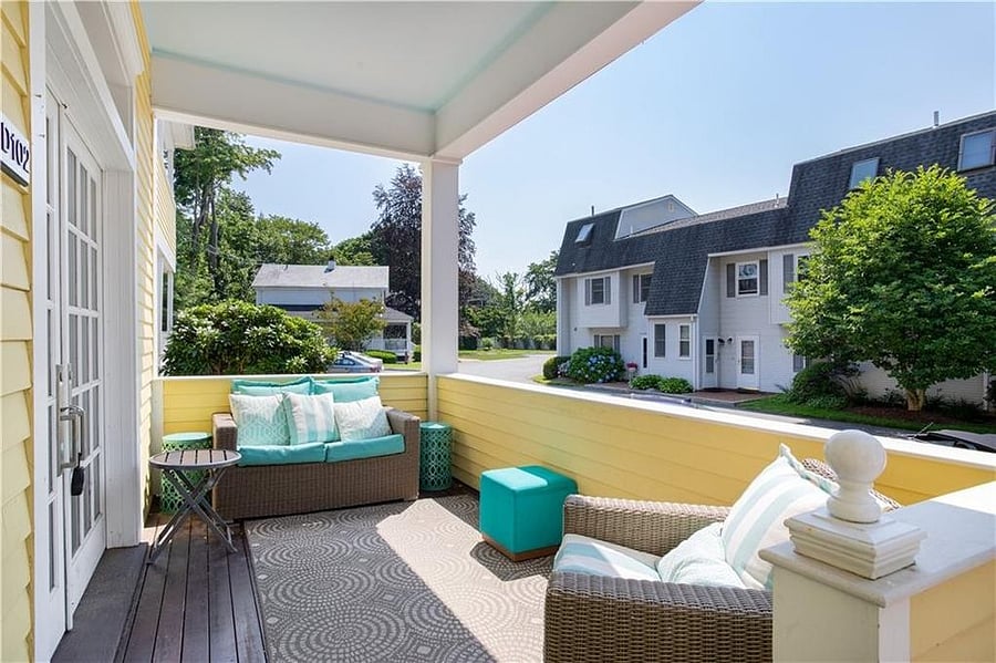 Private Deck