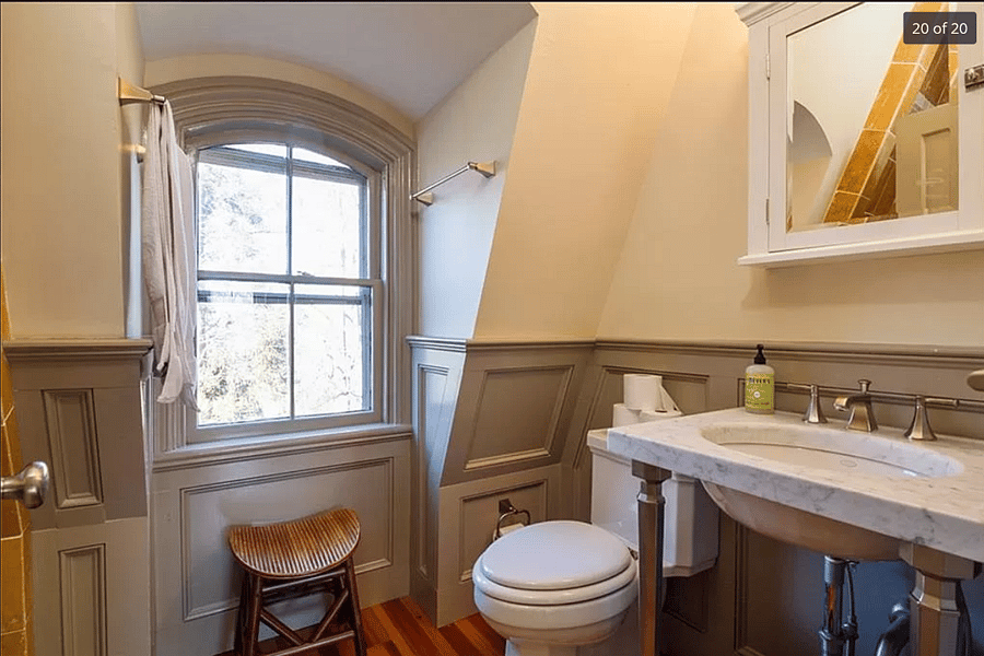 3rd Floor Full Bath