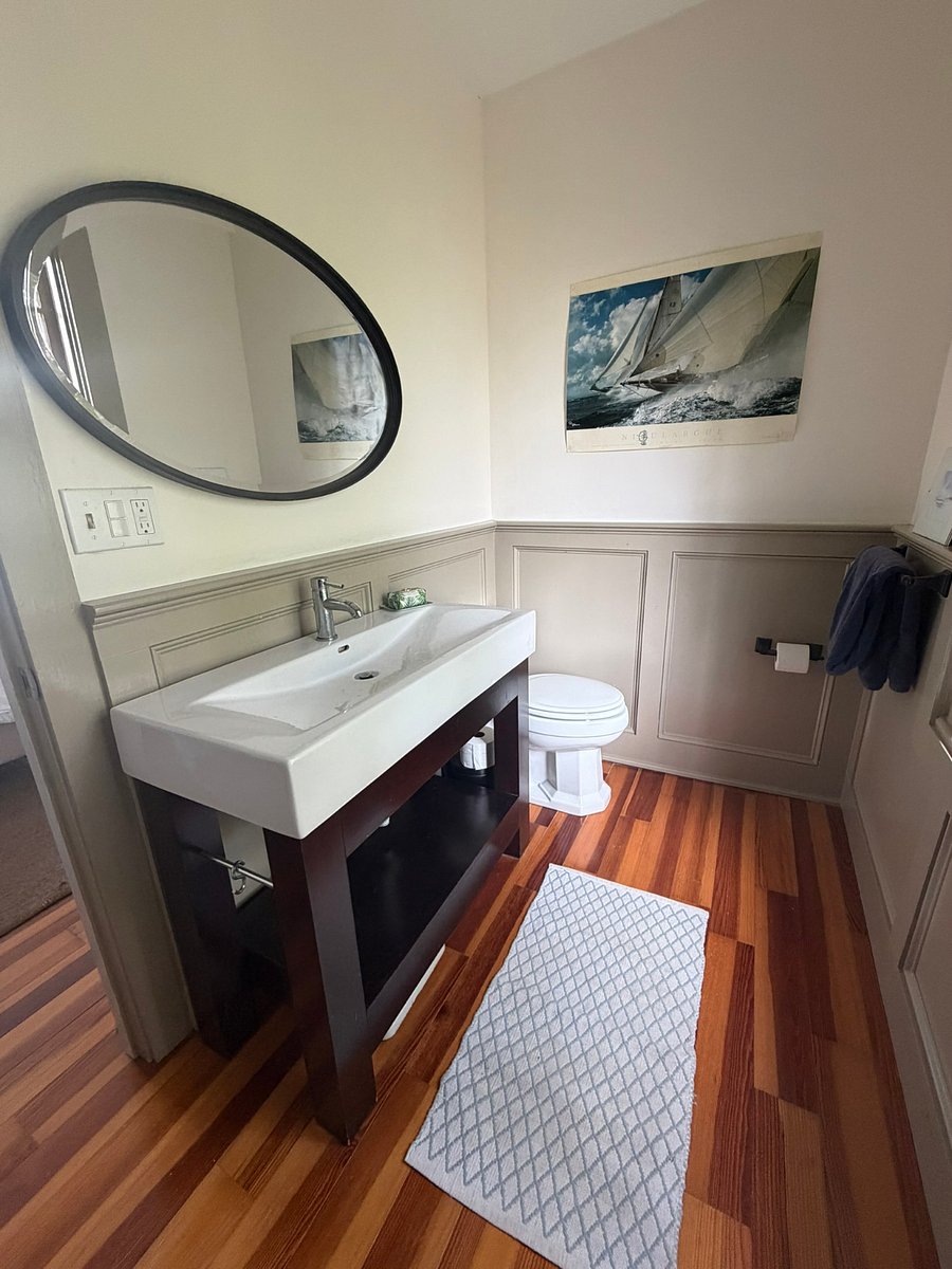 2nd Floor Master Bathroom