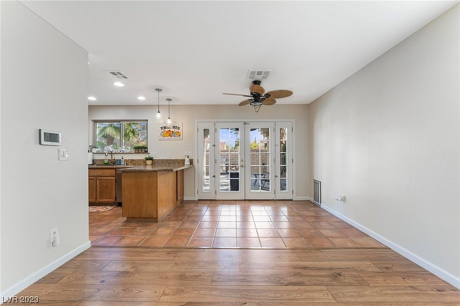 Furnished Finder property 887660_1 photo 3