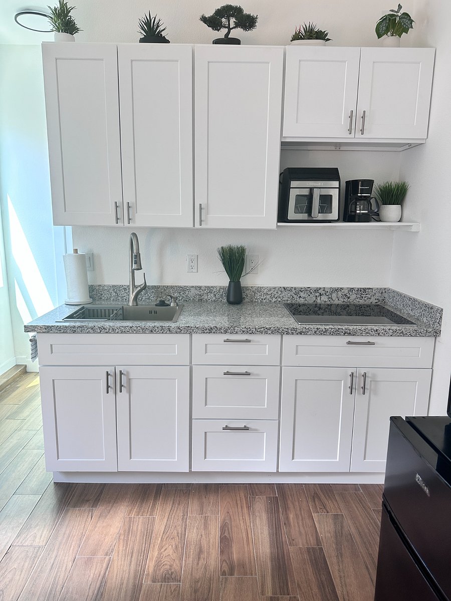 Furnished Finder property 887671_1 photo 4