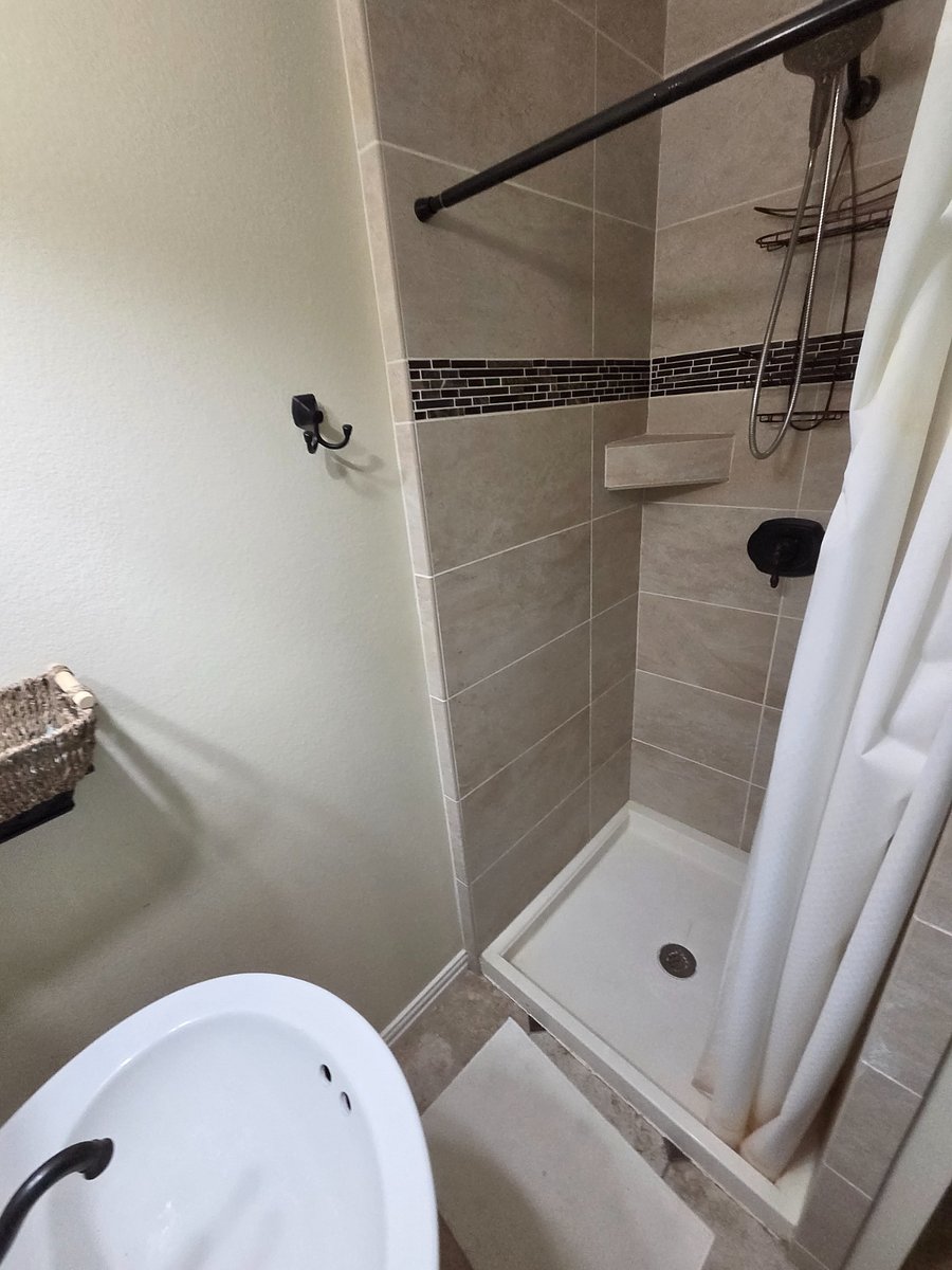 Furnished Finder property 887685_2 photo 10