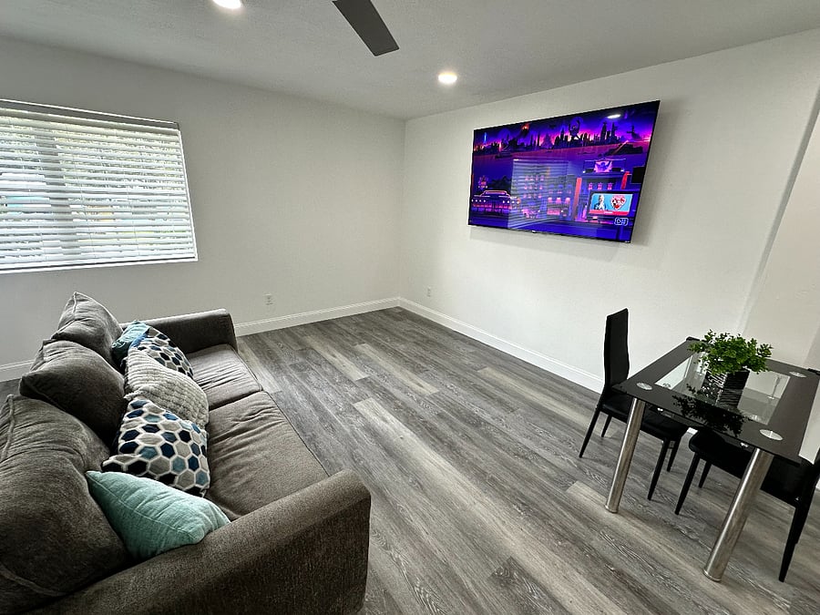 Furnished Finder property 887709_1 photo 3
