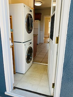 Furnished Finder property 887710_1 photo 11