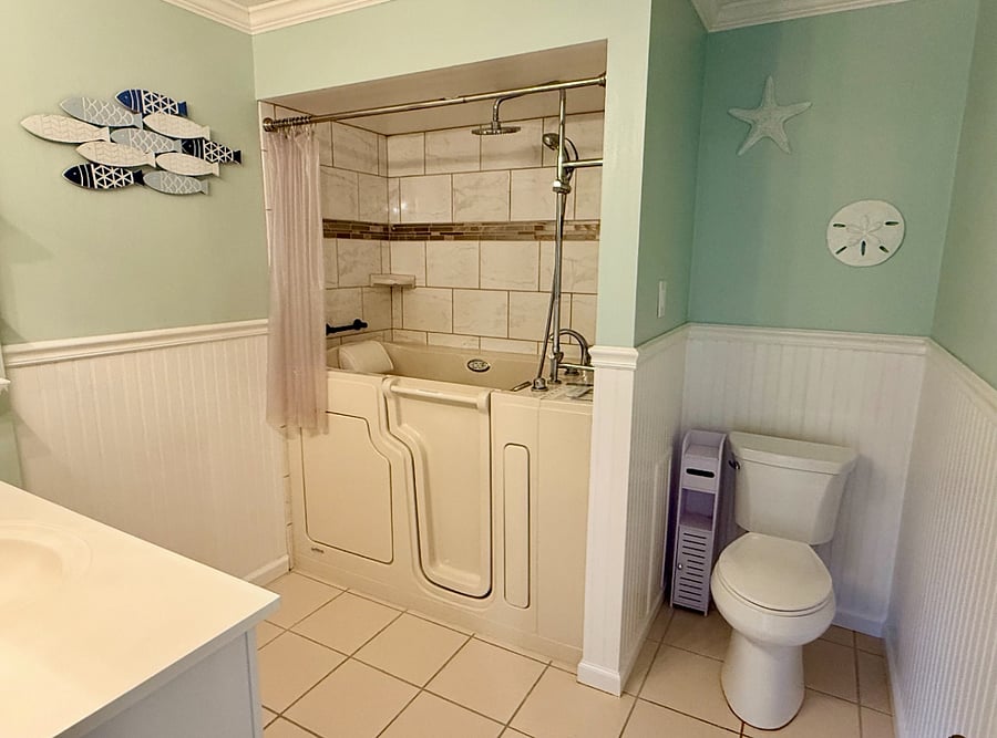 Guest Bathroom