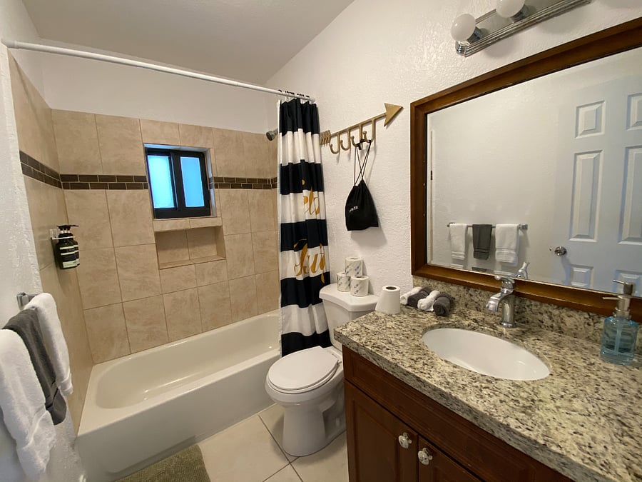 2nd Bathroom