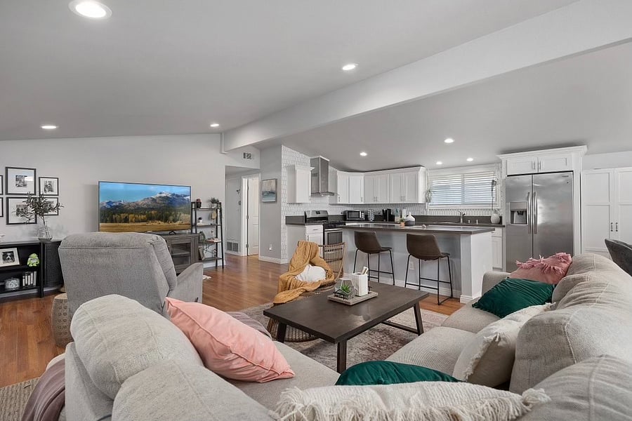 Furnished Finder property 887837_1 photo 14