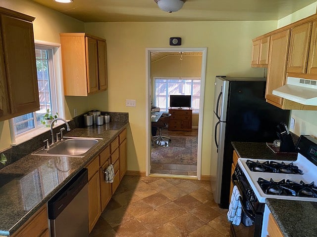 Furnished Finder property 887842_1 photo 8