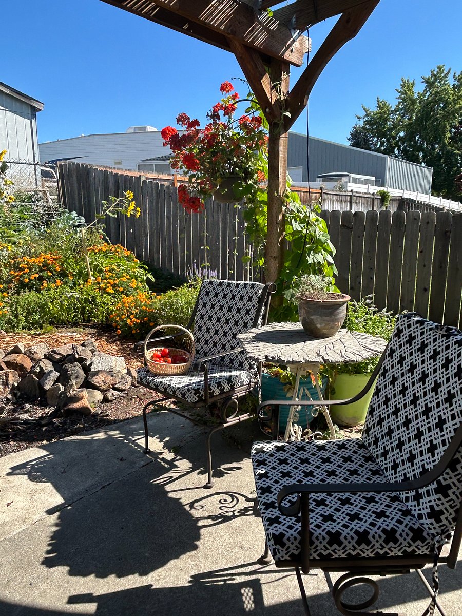 Furnished Finder property 887844_1 photo 9
