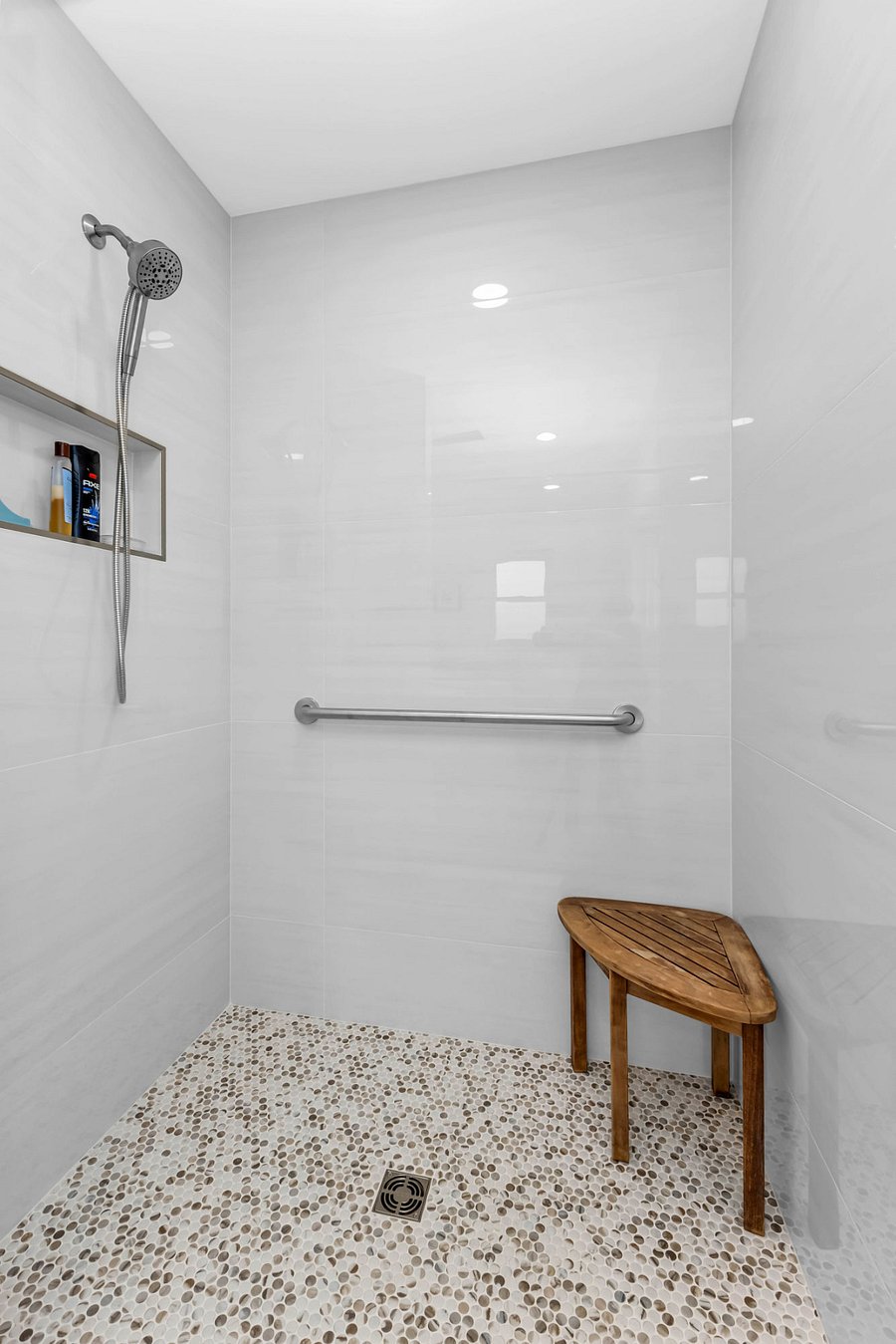 En Suite Bath