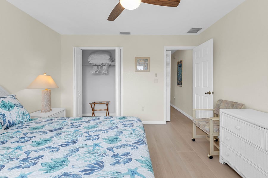 Queen Guest Bed