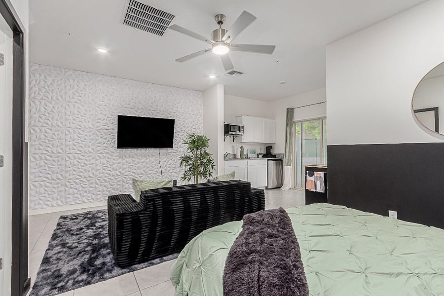 Furnished Finder property 887880_1 photo 14