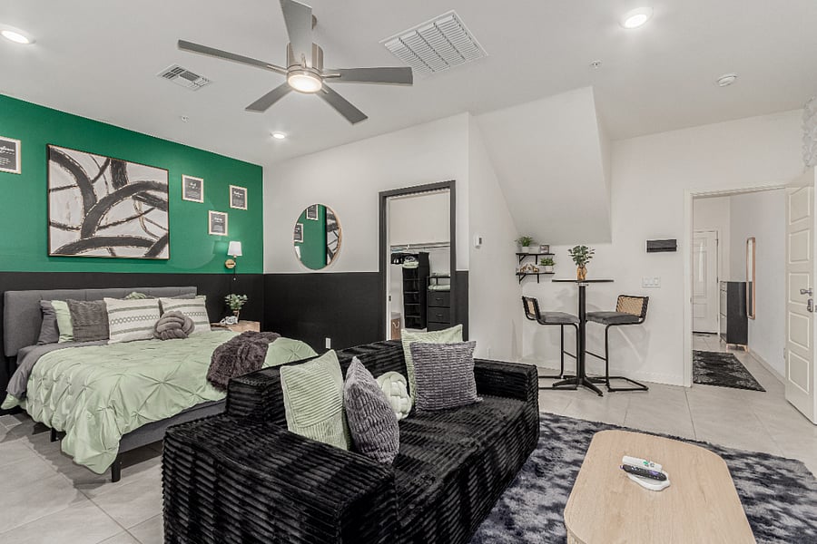 Furnished Finder property 887880_1 photo 15