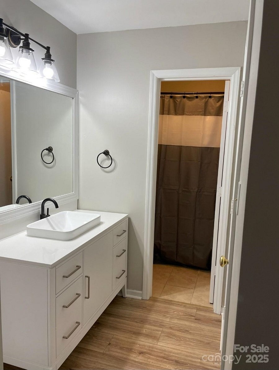 Furnished Finder property 887910_1 photo 9