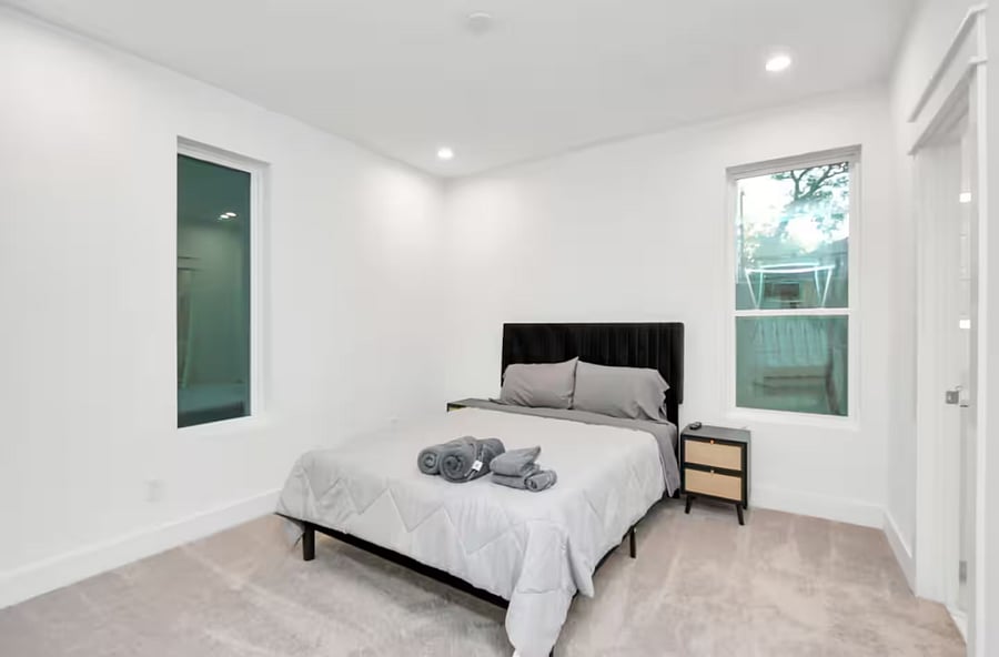 Furnished Finder property 887951_1 photo 25