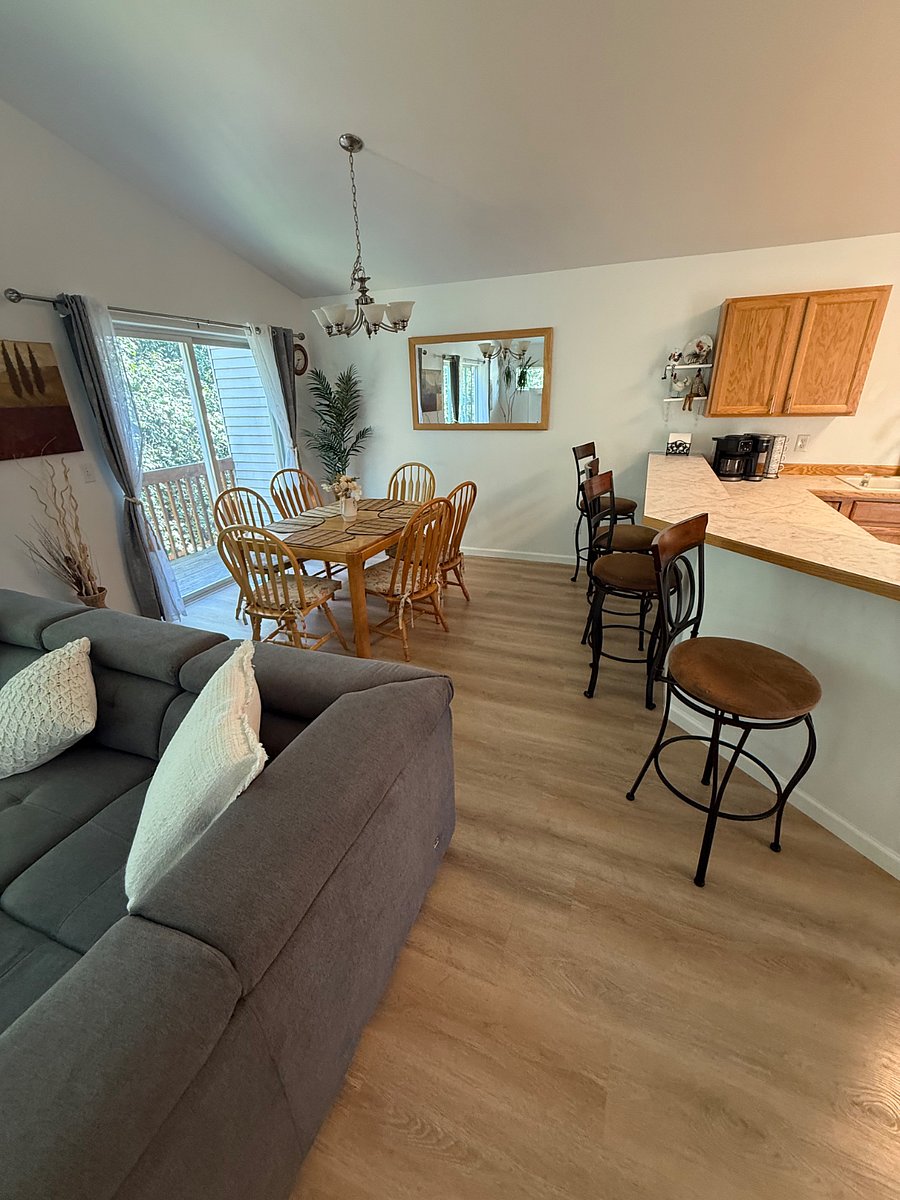 Furnished Finder property 887957_1 photo 9