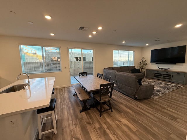 Furnished Finder property 887960_1 photo 3