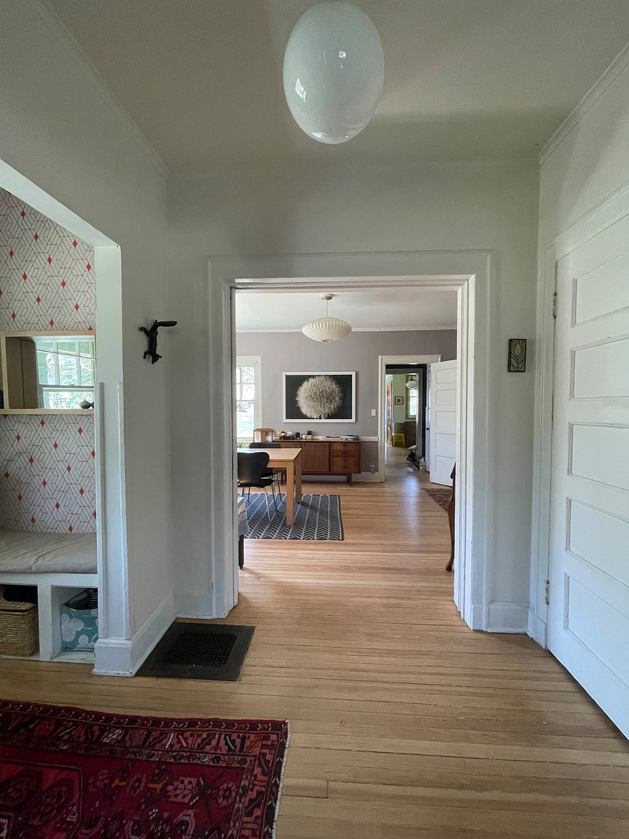 The foyer looking at dining room and into kitchen.
