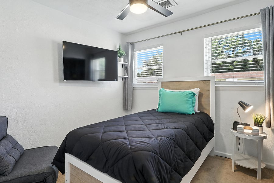 This twin bed is perfect for the little ones, with a pull-out chair for an extra sleeping spot.