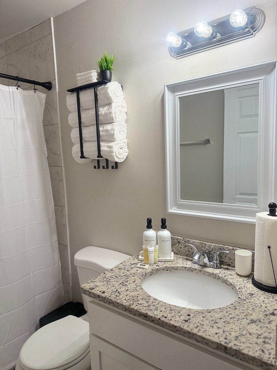 Furnished Finder property 887975_1 photo 12