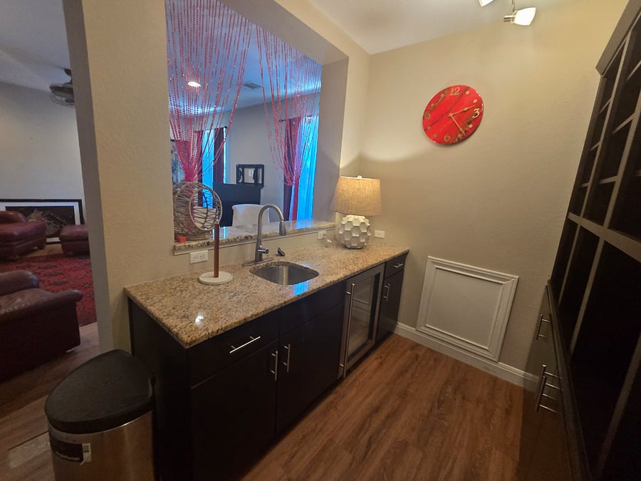 Furnished Finder property 887982_1 photo 13