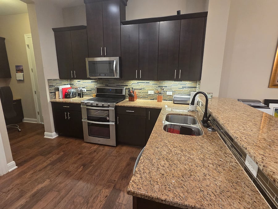 Furnished Finder property 887982_1 photo 16