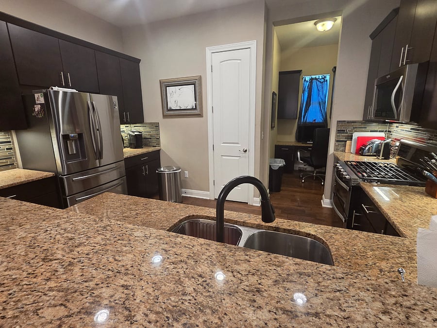 Furnished Finder property 887982_1 photo 17
