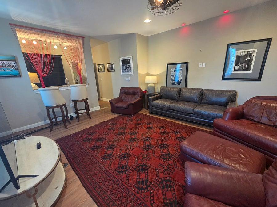 Furnished Finder property 887982_2 photo 10