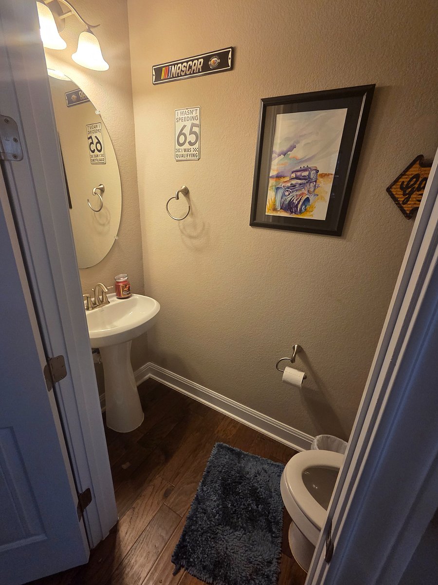 Furnished Finder property 887982_2 photo 18