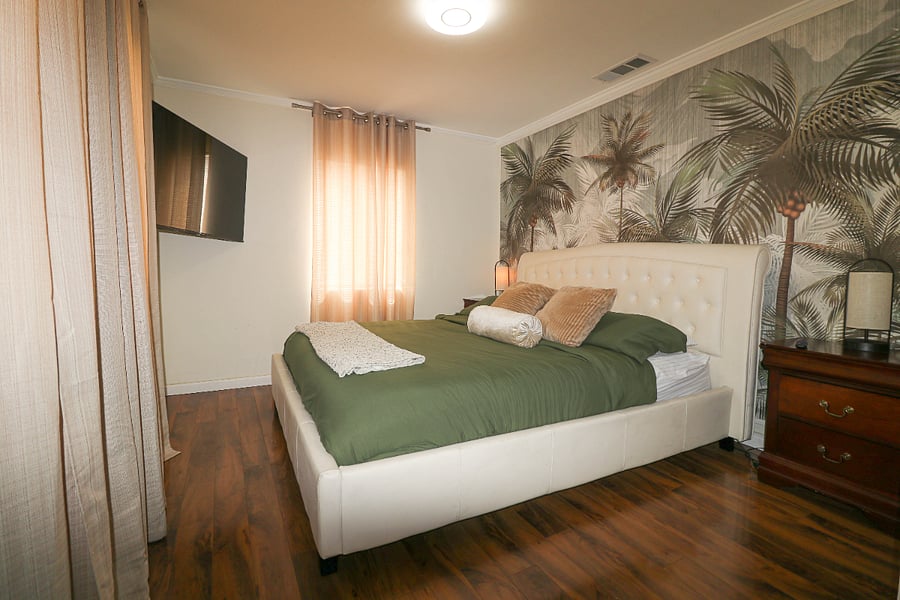 Furnished Finder property 887985_1 photo 5