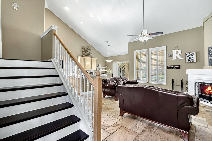 Furnished Finder property 888000_1 photo 17