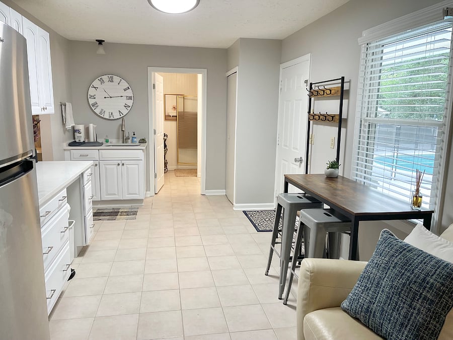 Furnished Finder property 888005_1 photo 8