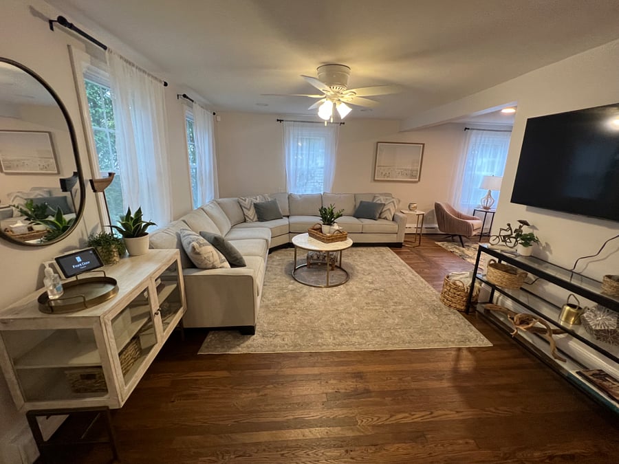 Furnished Finder property 888008_1 photo 4