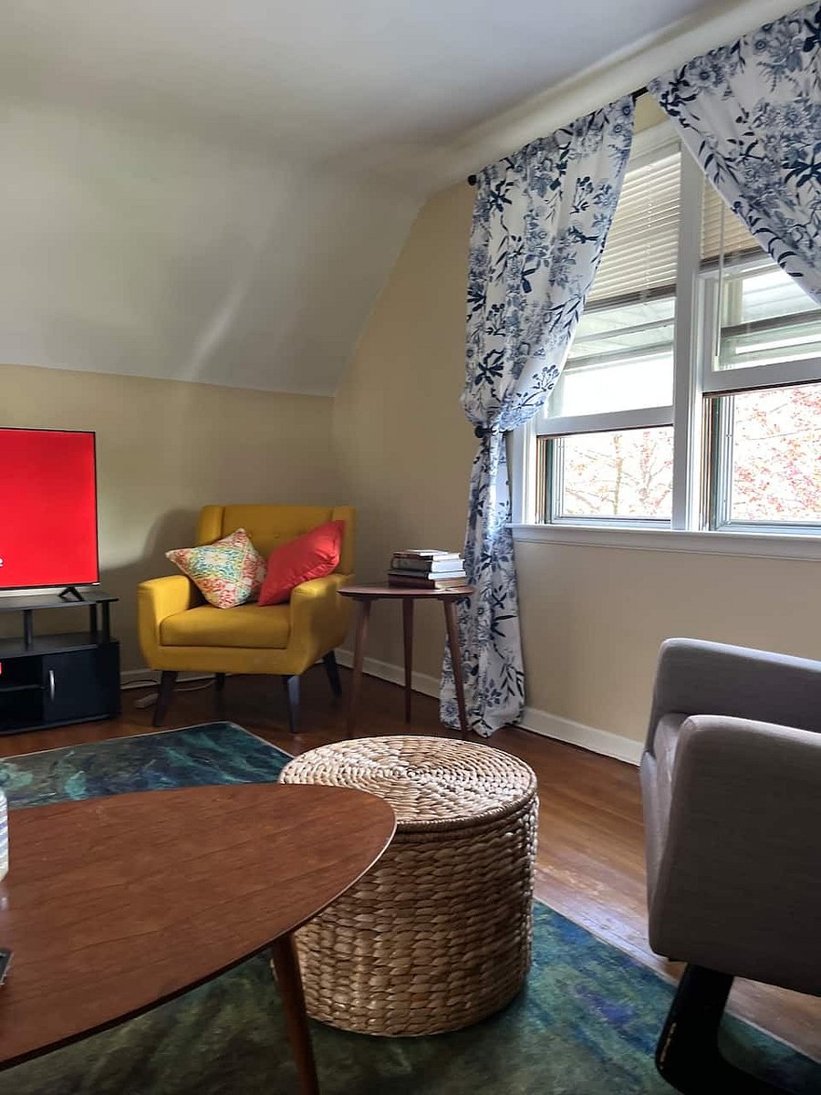 Furnished Finder property 888026_1 photo 3