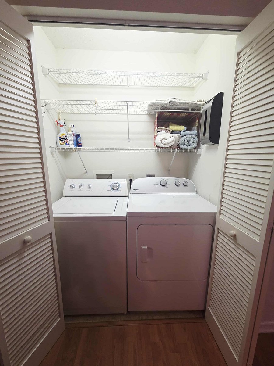 Washer/Dryer Included For Guest Use