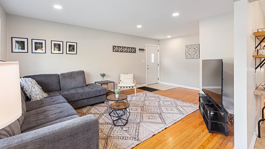 Furnished Finder property 888042_1 photo 8