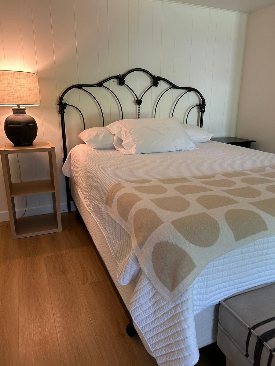 Furnished Finder property 888048_1 photo 7