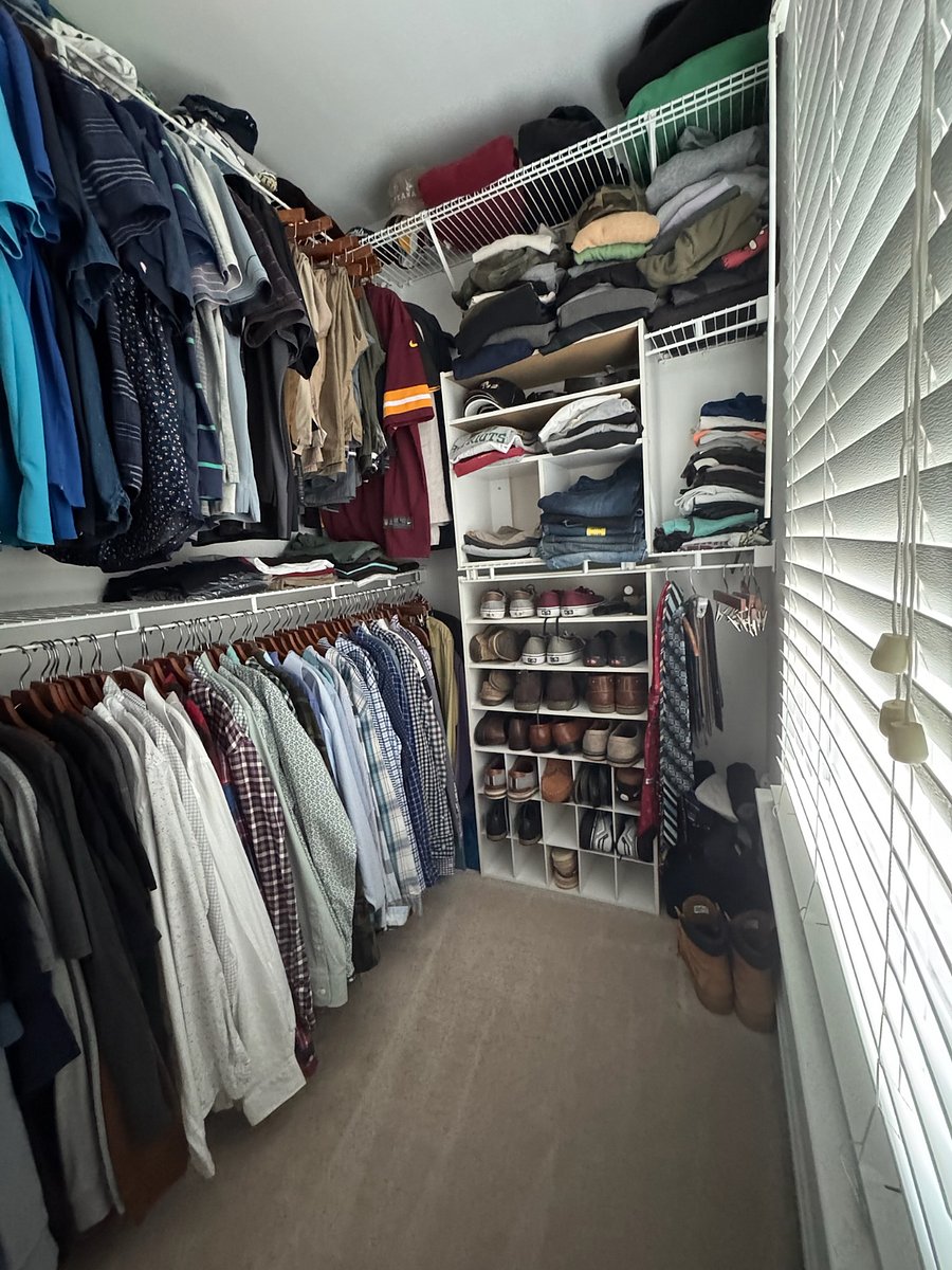 Bedroom 2: twin walk-in closet