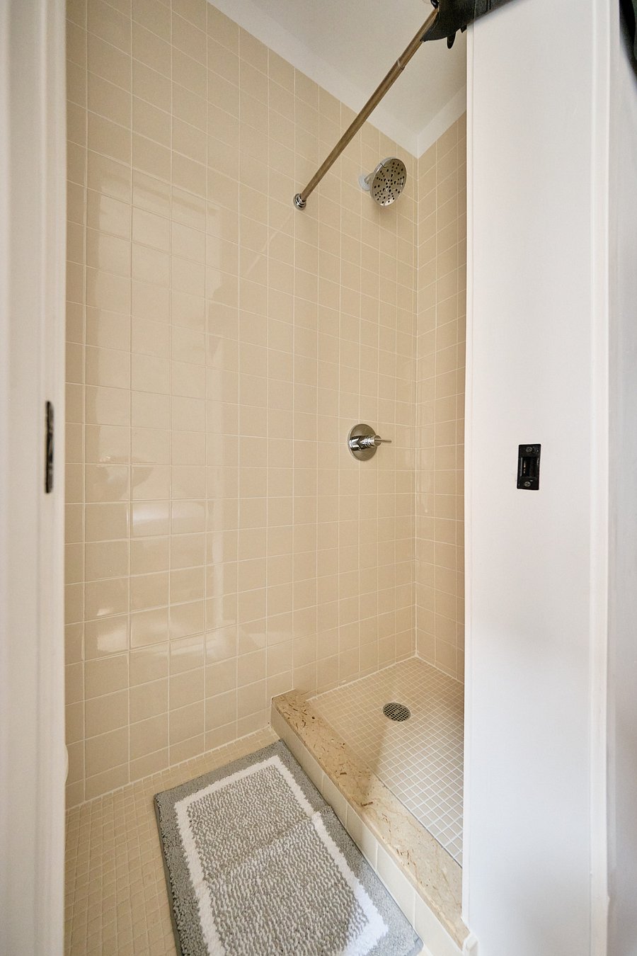 Furnished Finder property 888058_1 photo 13