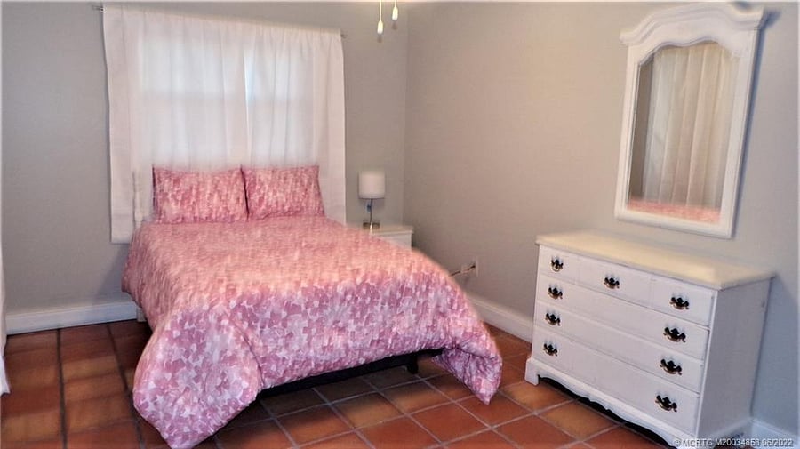 Furnished Finder property 888062_1 photo 8