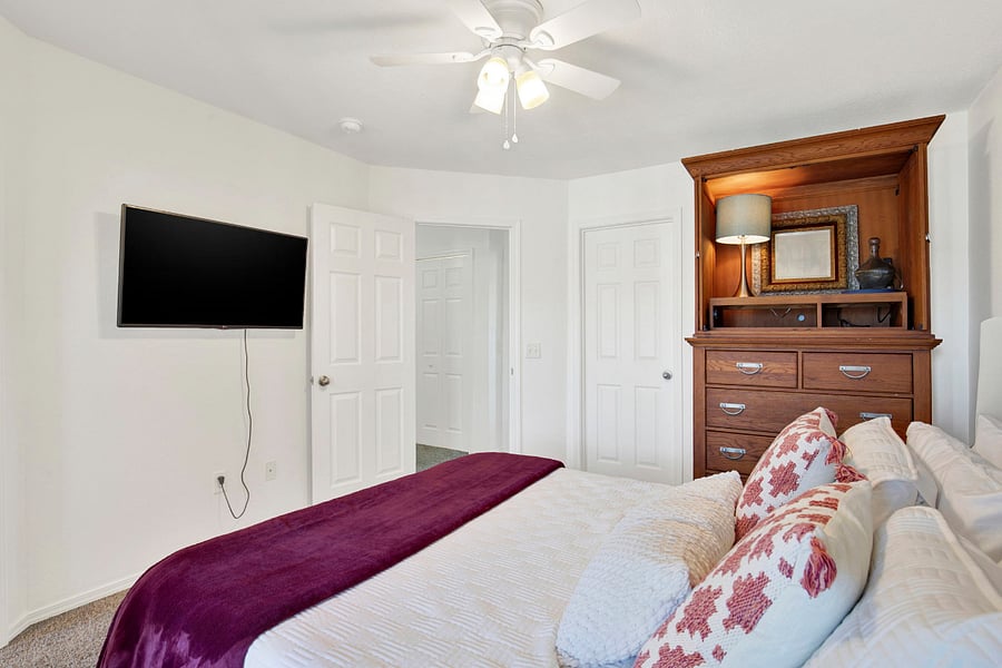 Furnished Finder property 888069_1 photo 12