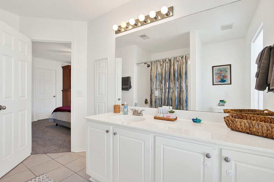 Furnished Finder property 888069_1 photo 14