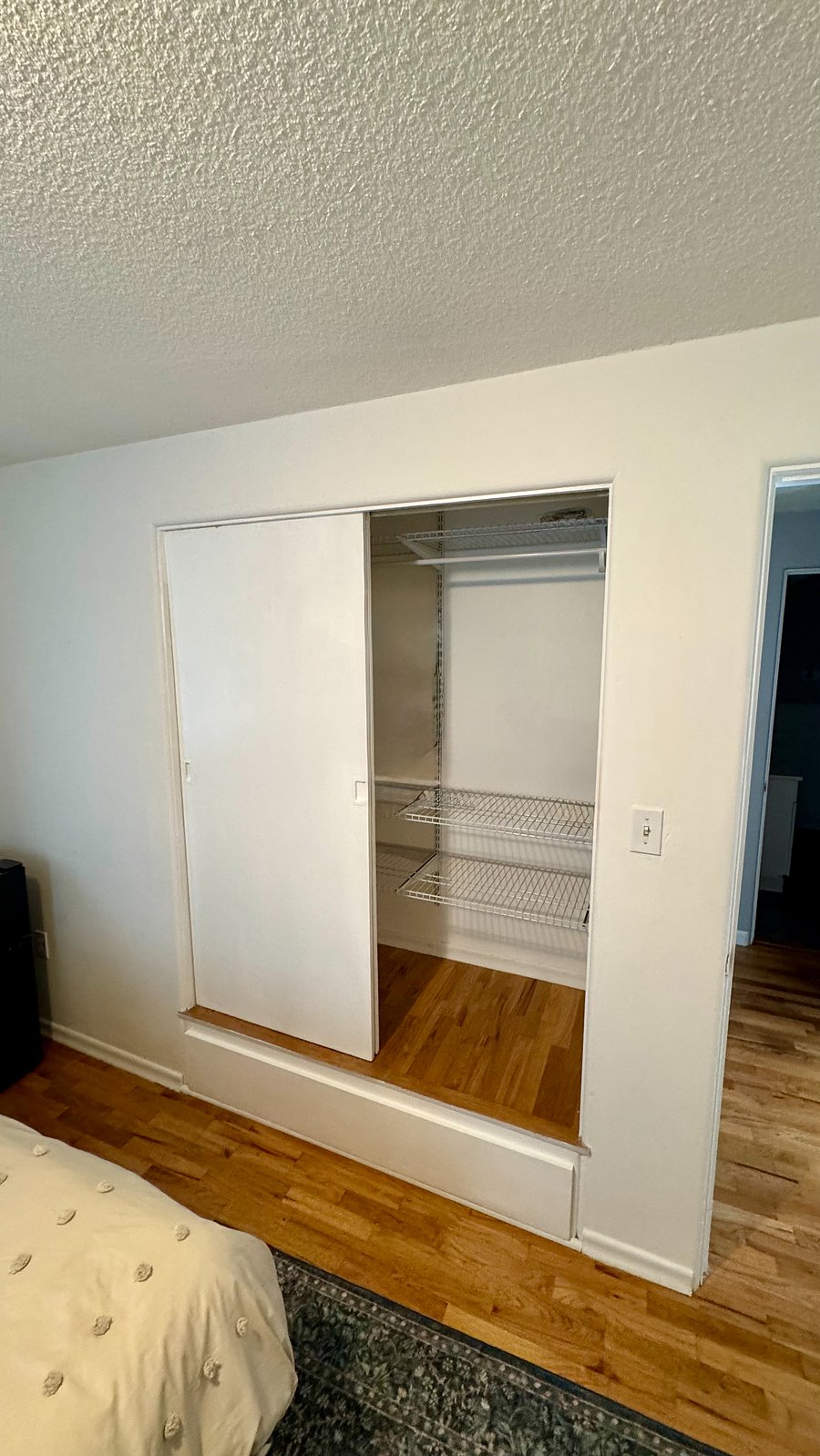 Furnished Finder property 888081_1 photo 6