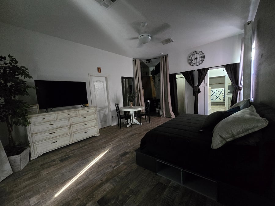Furnished Finder property 888084_1 photo 6