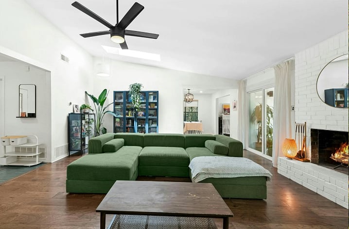 Furnished Finder property 888085_1 photo 5