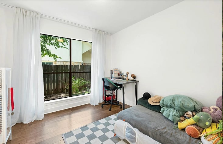 Furnished Finder property 888085_1 photo 10